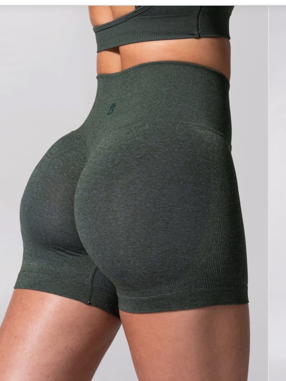 BuffBunny Miracle Seamless Hip Rise Short 4.5” Heather Limon Medium